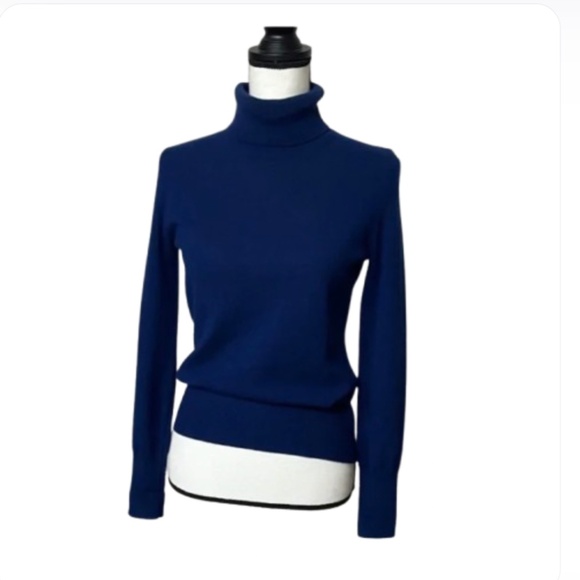 100% Cashmere Neiman Marcus turtleneck sweater - Picture 1 of 14